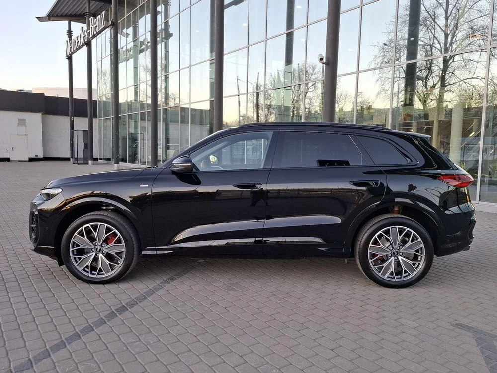 Audi Q5 40 TFSI Quattro 2.0 AMT 4WD (204 л.с.)