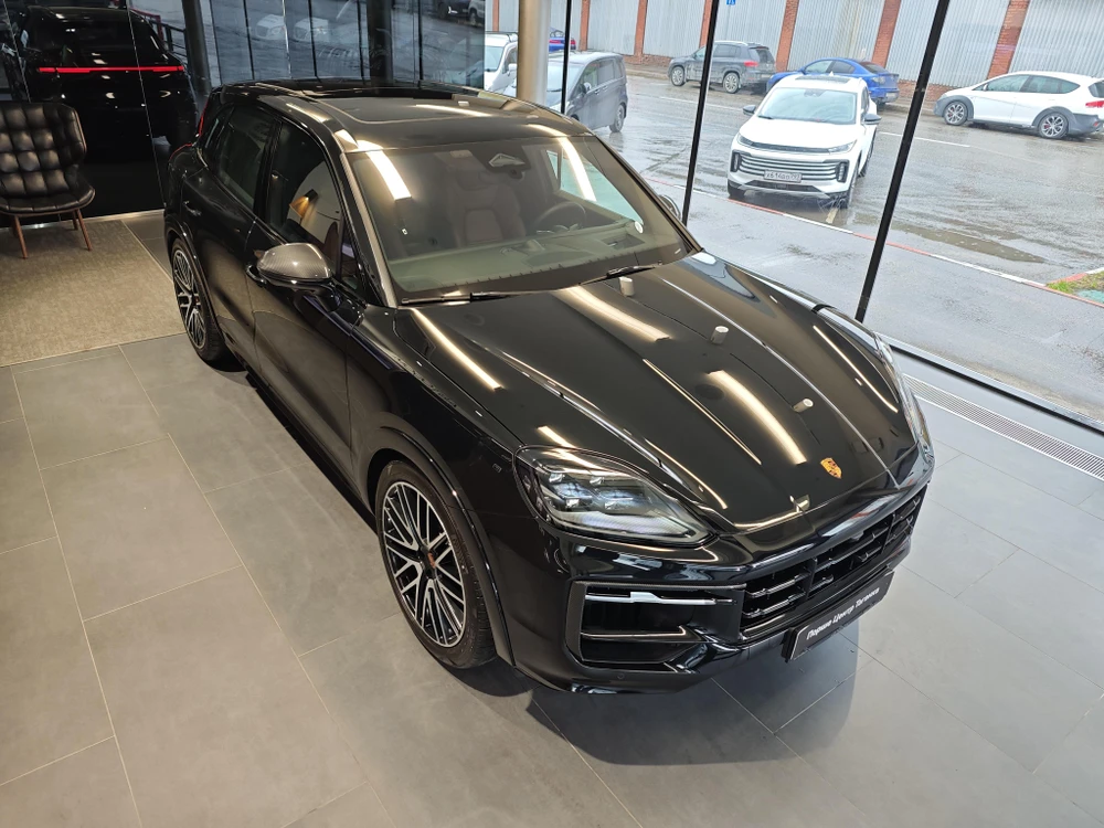 Porsche Cayenne GTS 4.0 AT 4WD (500 л.с.)