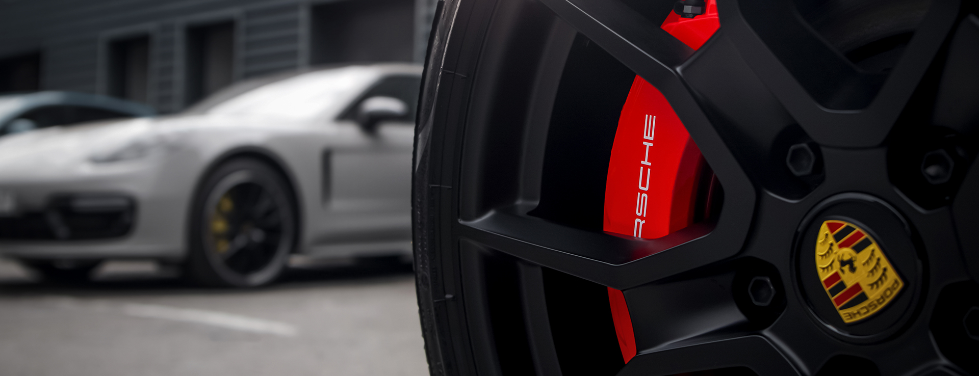 Сезонный шиномонтаж для Вашего Porsche в Порше Центр Таганка