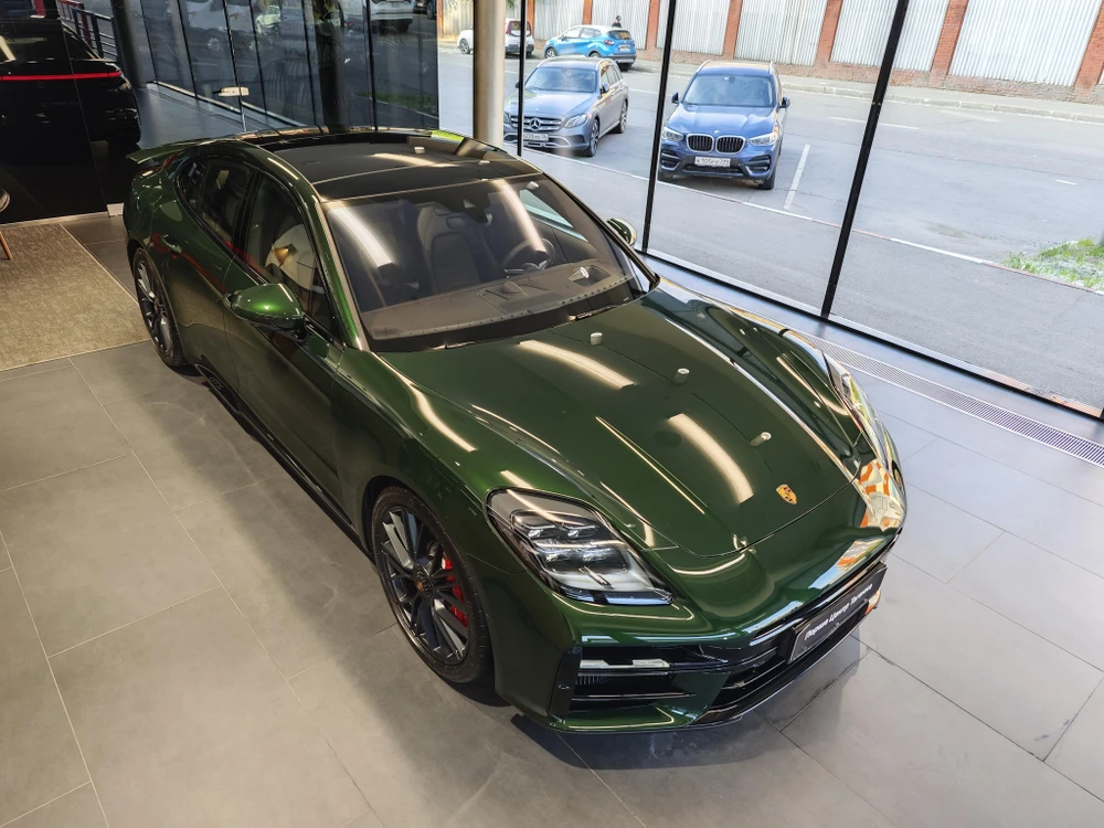 Porsche Panamera GTS 4.0 AMT 4WD (500 л.с.)
