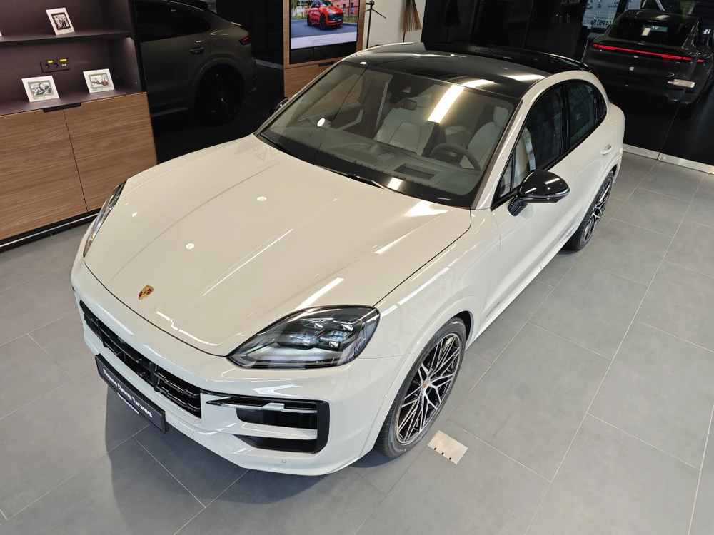 Porsche Cayenne GTS Coupé GTS 4.0 AT 4WD (500 л.с.)