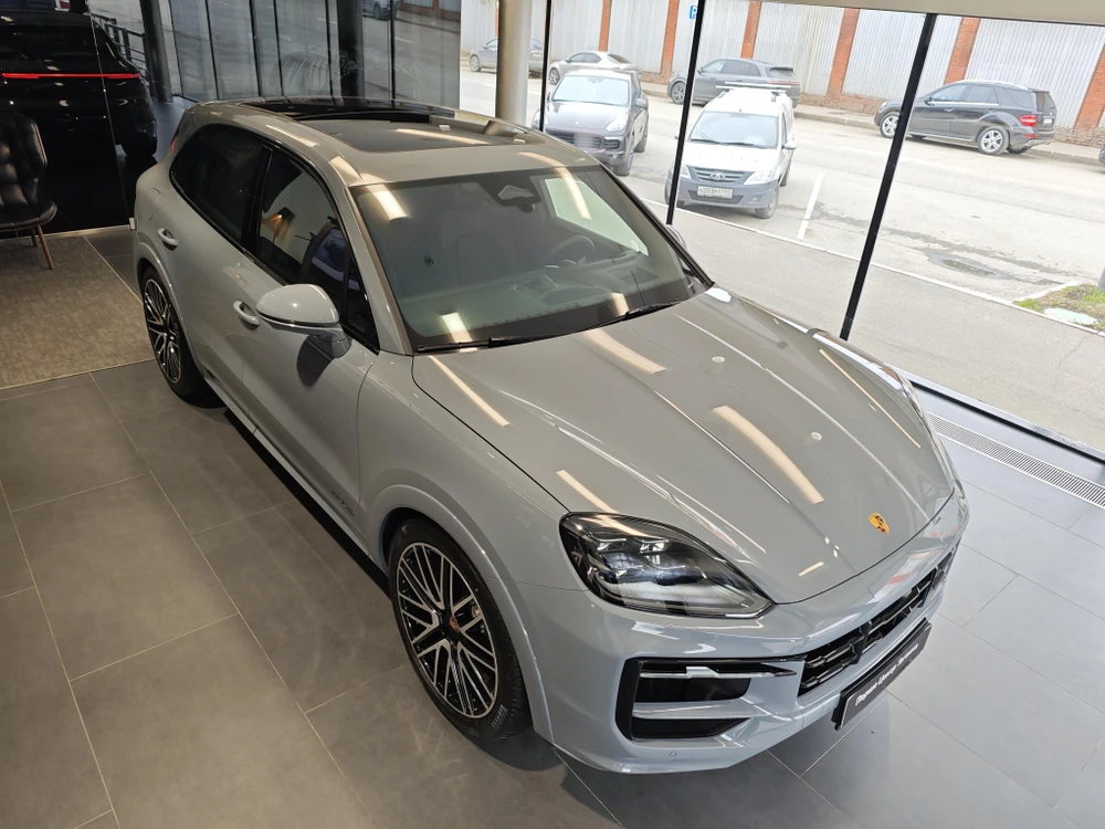 Porsche Cayenne GTS 4.0 AT 4WD (500 л.с.)