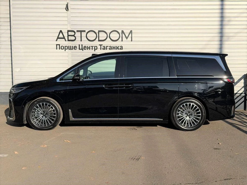 Voyah Dream Premiuim 1.5hyb AT 4WD (571 л.с.)
