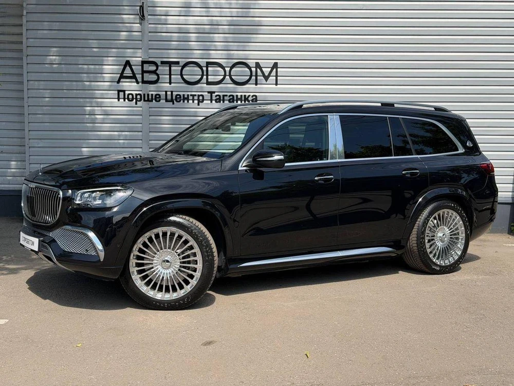 Mercedes-Benz Maybach GLS Base 600 4.0 AT 4Matic (558 л.с.)