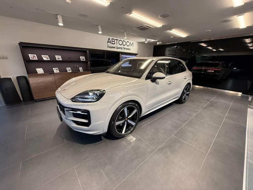 Porsche Cayenne 3.0 AT 4WD (353 л.с.)