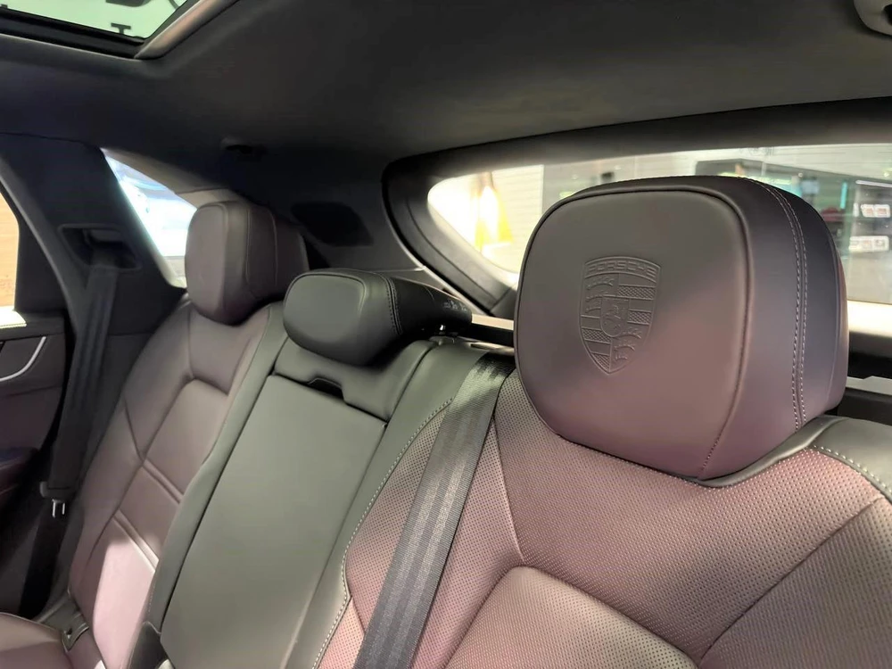 Porsche Cayenne Black Edition 3.0 AT 4WD (353 л.с.)