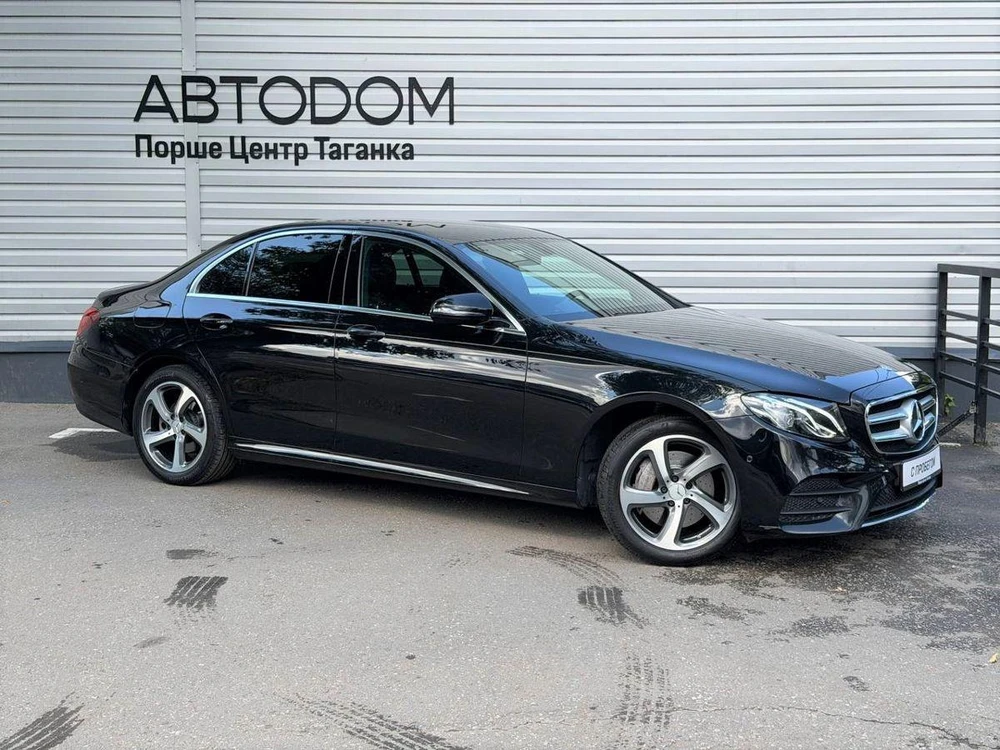 Mercedes-Benz E-Класс Sport 200 2.0 AT 4Matic (184 л.с.)