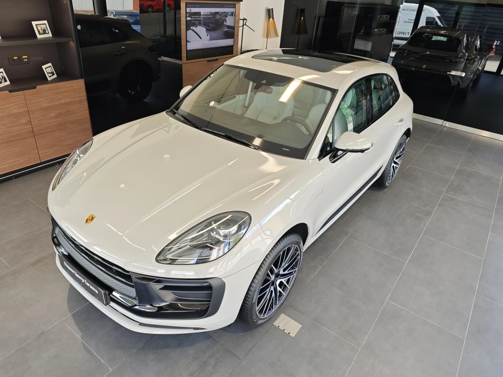Porsche Macan T 2.0 AMT 4WD (265 л.с.)