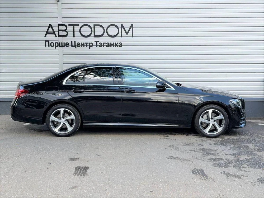 Mercedes-Benz E-Класс Sport 200 2.0 AT 4Matic (184 л.с.)